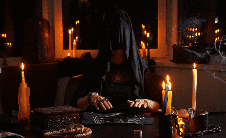 Black Magic Love Spells: Power, Myth and Responsibility